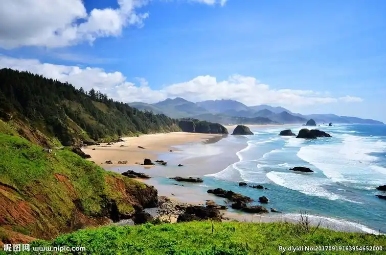 蓝天海边摄影图__山水风景_自然景观_摄影图库_昵图网nipic.com