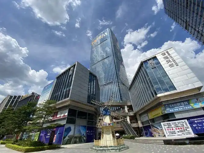 番禺万达广场1室1厅2卫120㎡西南220万