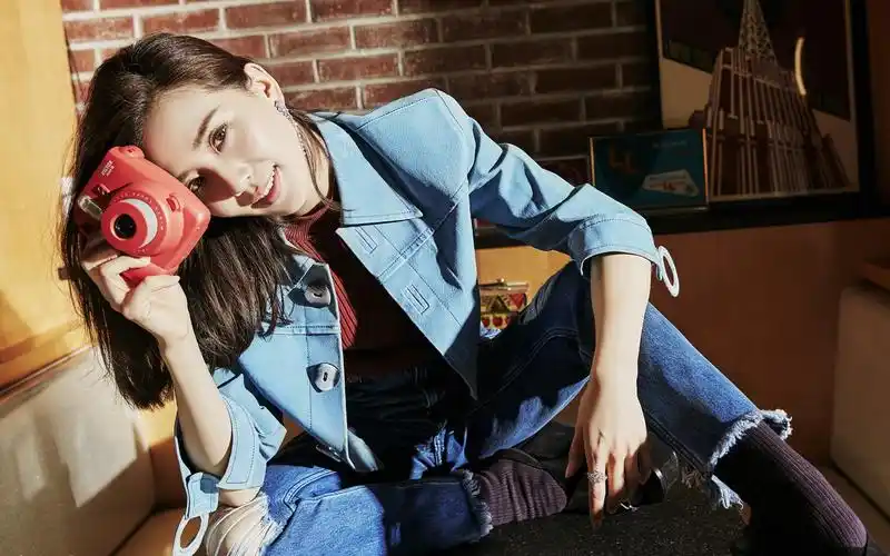 刘诗诗时尚性感唯美写真图片桌面壁纸