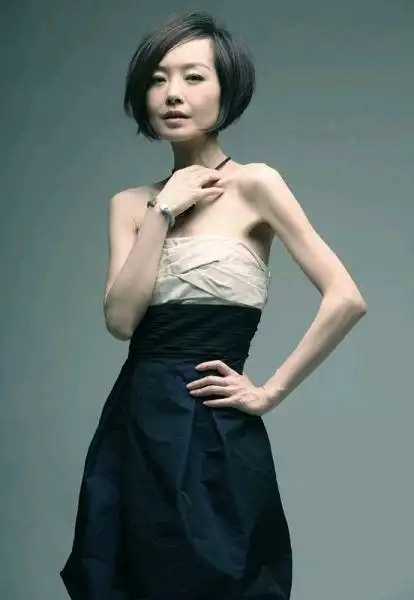 实不相瞒,看到这样的鲁豫我有点懵