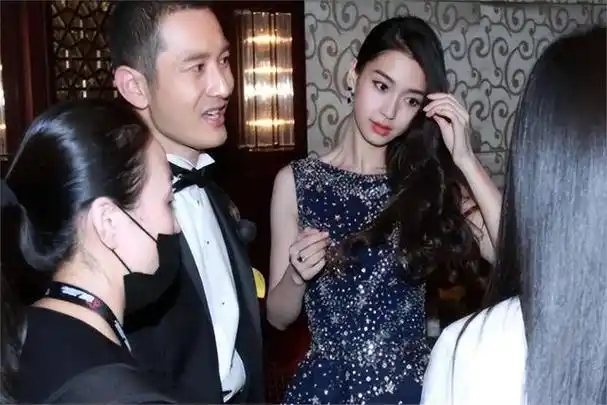 怪不得黄晓明要离婚,看完杨颖的历届男友,就全明白了