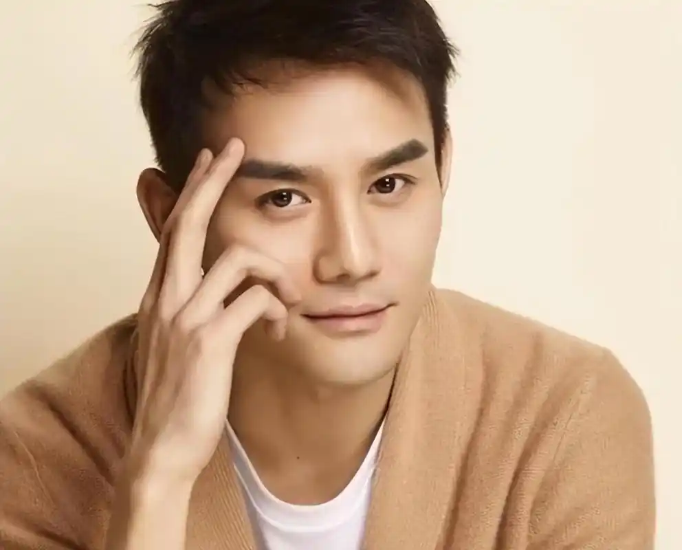 长得好看,手却不好看的女明星,来瞧瞧有哪些吧