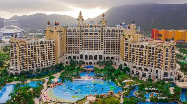 珠海长隆"横琴湾水世界"五一升级开放