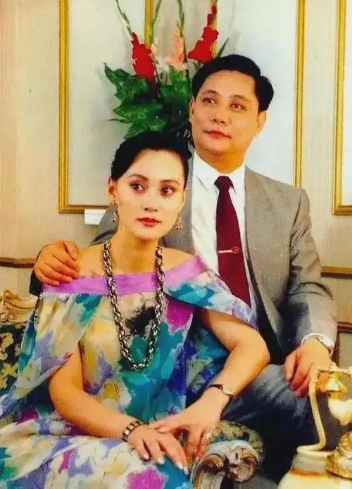 7对撞名的女星同名不同命有人无辜被连坐有人公开对峙