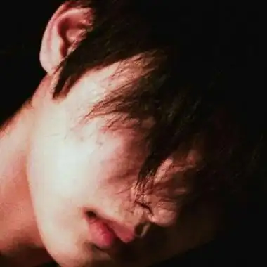 最伤感扎心的头像男(18张)