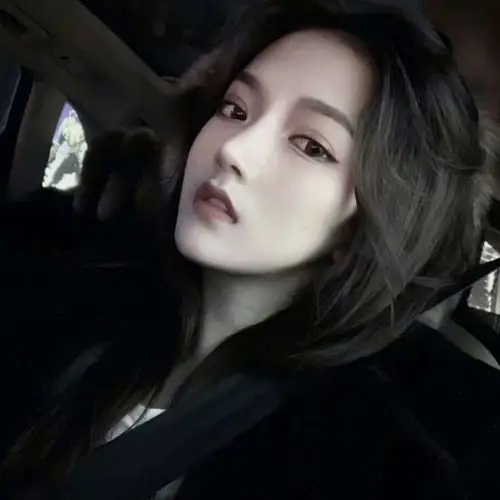 高冷女生头像 你们喜欢御姐嘛?嘿嘿~超霸气的_女生头像_我要个性网