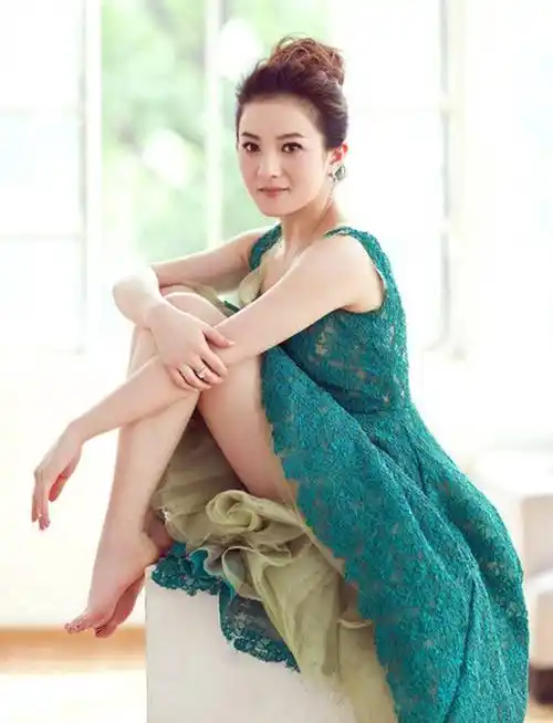 "小婉君"今年43:年少成名红炸天,如今被父母催婚烦恼不堪_金铭_琼瑶_