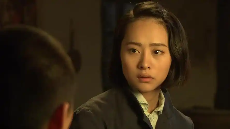 养父的花样年华一个大老爷们的遇到事就知道哭没出息