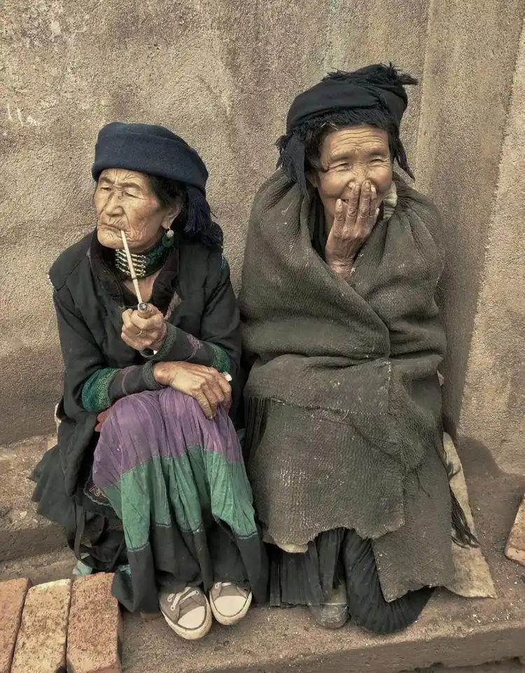 大凉山夏季索玛花,彝族婚礼,悬崖村纪实摄影花絮二