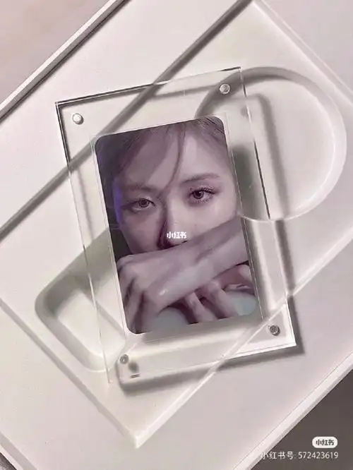 出小卡  #rolo专辑  #rosé  #rose  #朴彩英 #rose朴彩英  #专辑