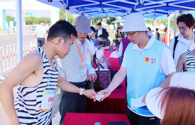 我校青年志愿者倾情助力江苏省第十届农民运动会