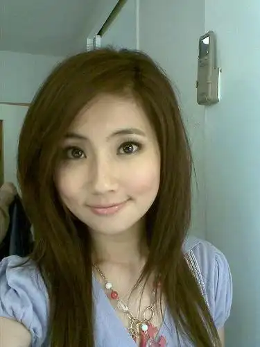 真美好啊,我很幸福我的少女时代有she  看到你们都喜欢她我好开心5555