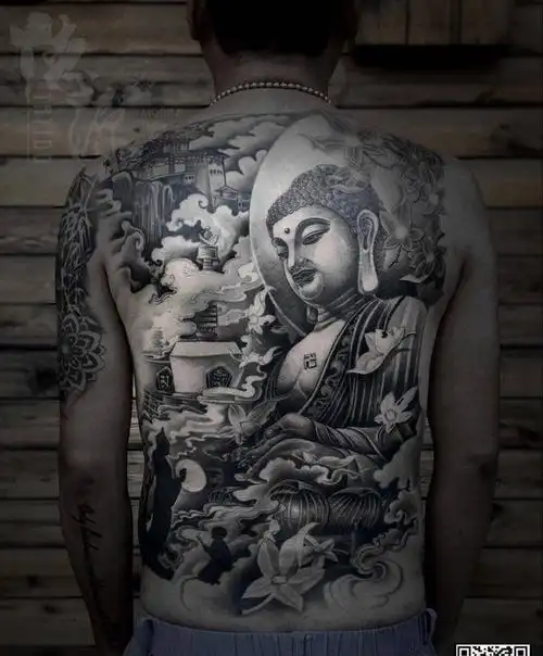 大日如来佛祖纹身图片_背部新传统纹身图案