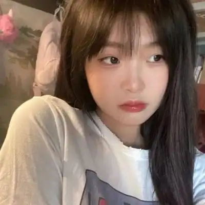 高清好看16岁女孩的真人头像图片