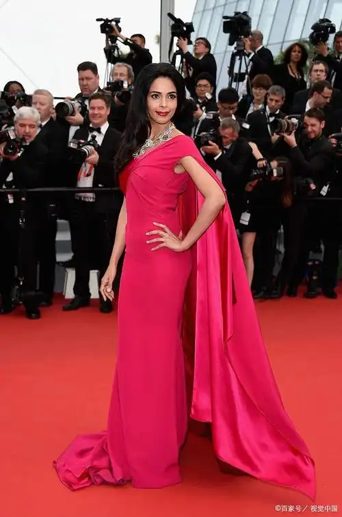 尼塔·安巴尼是一位极具魅力和影响力的印度女性.