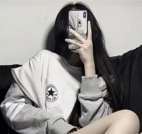 出单:【真人】手机挡脸女头-佩琪头像库-话本小说网