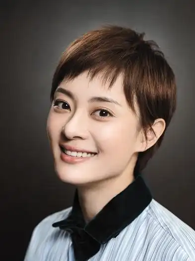 孙俪新发型减龄又俏皮这款少女款发型好打理不挑人拿图剪就好