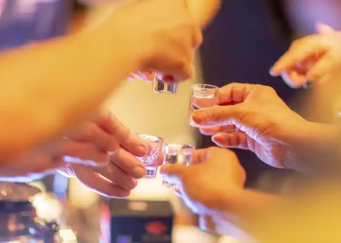 春节聚会喝酒后可以剧烈运动吗喝酒是这样影响运动的