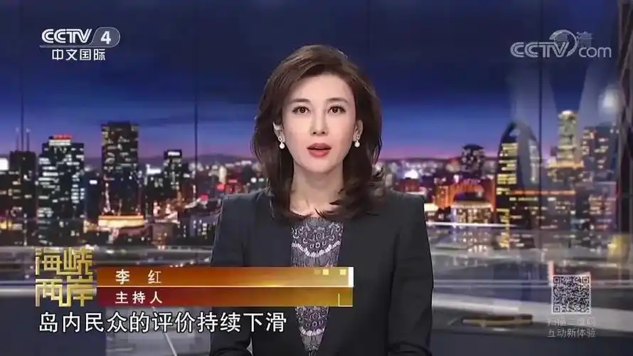 李红的颜值进化史从土气到洋气或许你差的只是蓬松的头发