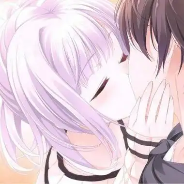 舌吻动漫一左一右情侣头像