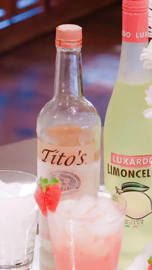 夏日饮料冰块手机壁纸图片