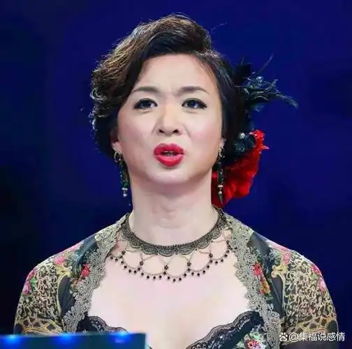 变性人金星的双性人生谈过女朋友也谈男朋友28岁变性成功