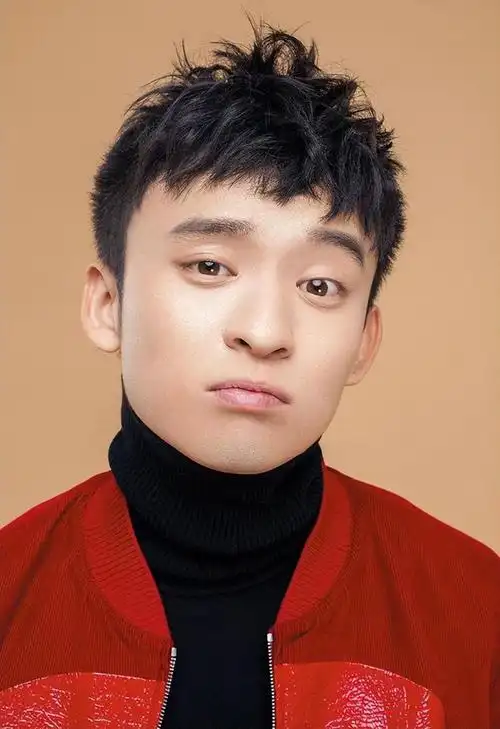 董子健竟以"这种方式"直冲热搜,这次,他可没在离婚后闹出绯闻