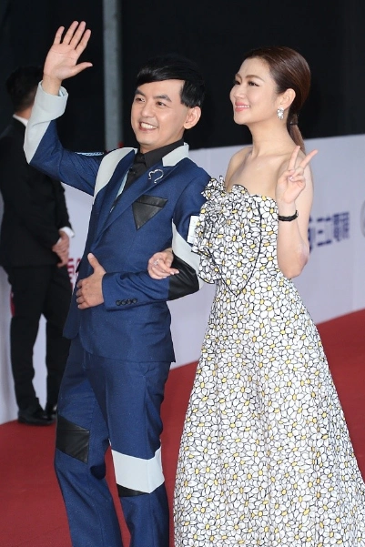 黄子佼隔空喊话旧爱小s,参加婚礼不要红包,两人因曾宝仪而分手