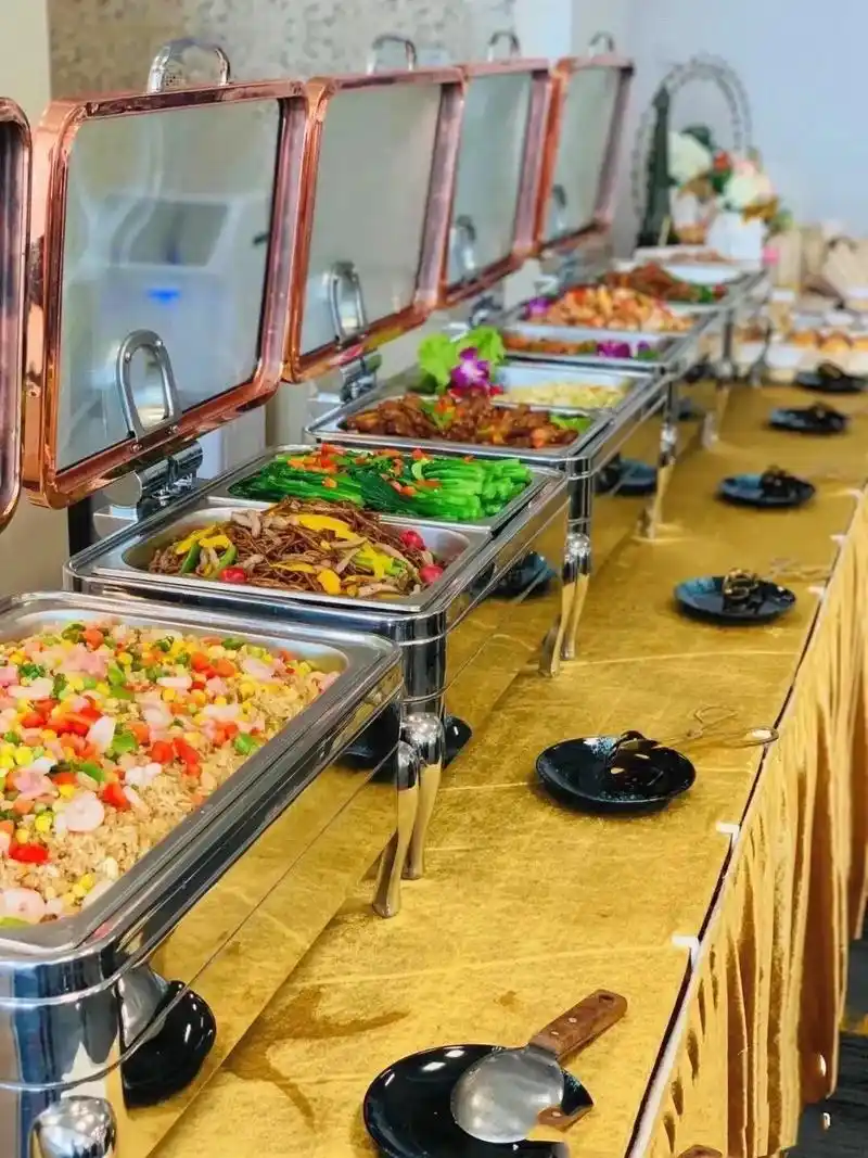 万象城对面优逸酒店早餐自助!几十种菜品,点心,水果,饮料,炒 - 抖音