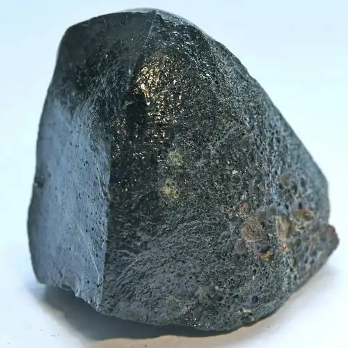 再度报捷!拍卖焦点拍品 天外贵客「玻璃陨石」