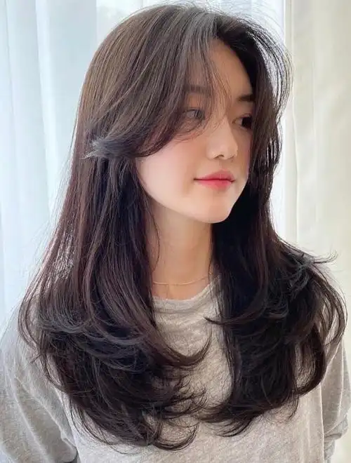 2020年很火的自然纹理气垫烫发型中长发烫发气垫烫中长发发型,颇显