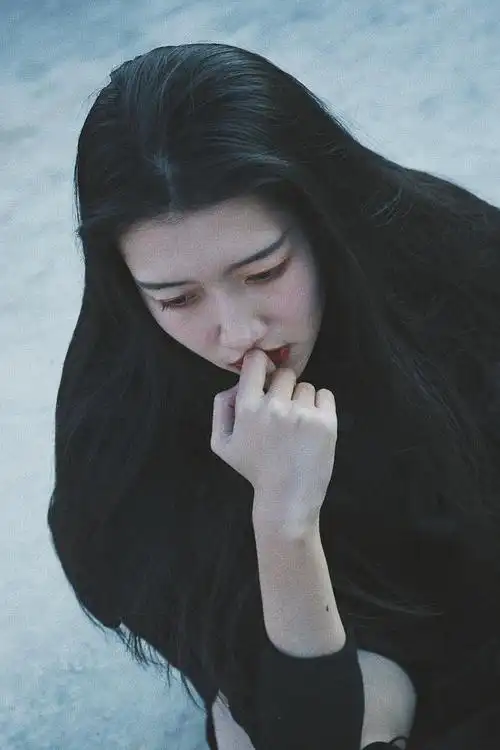 比悲伤更悲伤的事