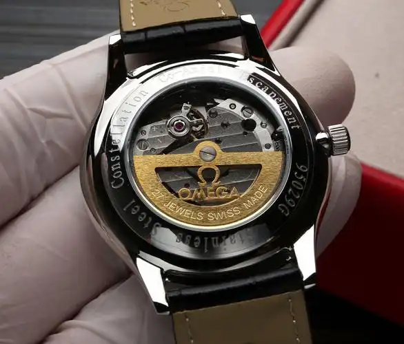 欧米茄 omega 日月星辰系列 搭载定制版原装进口8219机芯 腕表