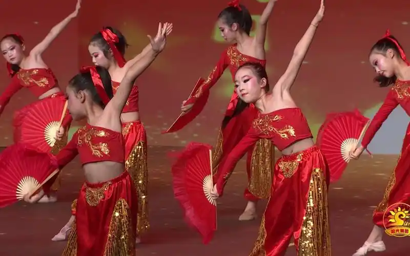 阳光舞蹈华夏公馆校区《少年志》