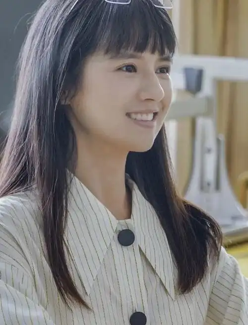 钟益驯兽式教育引发欢欢米桃大战为人师表道德和责任很重要