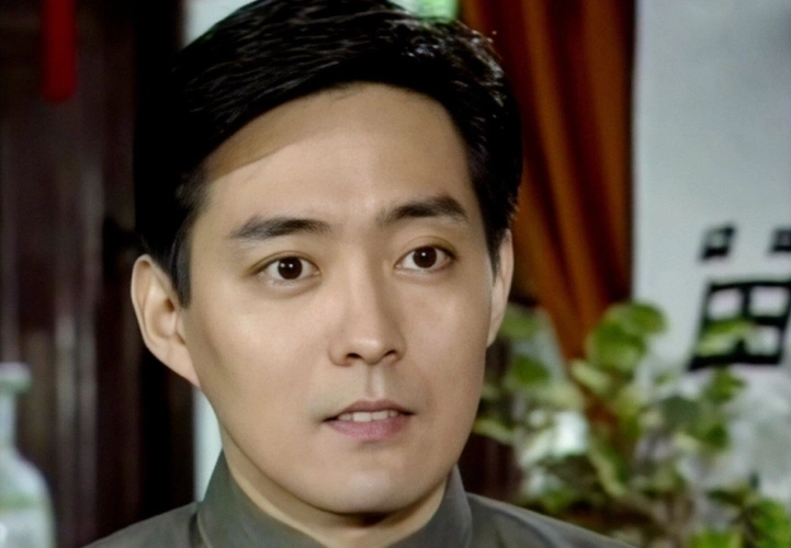 8大琼瑶男神现状:大学教书,在美国收租,还有人成亿万富翁|李志希