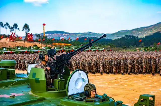 高清大图丨直击第73集团军开训现场