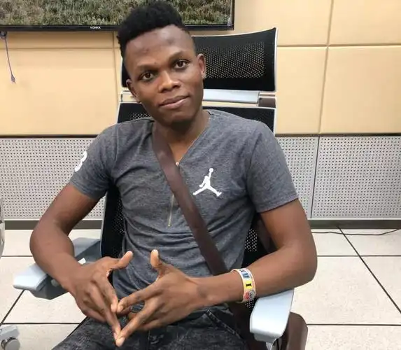 非洲小伙伴在安康空气好人热情夏天热过赞比亚喜欢二维码支付