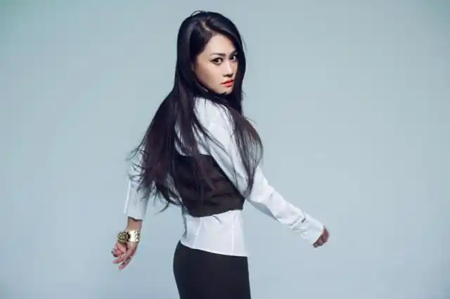 歌手梦然代言流程梦然代言费多钱梦然见面签约