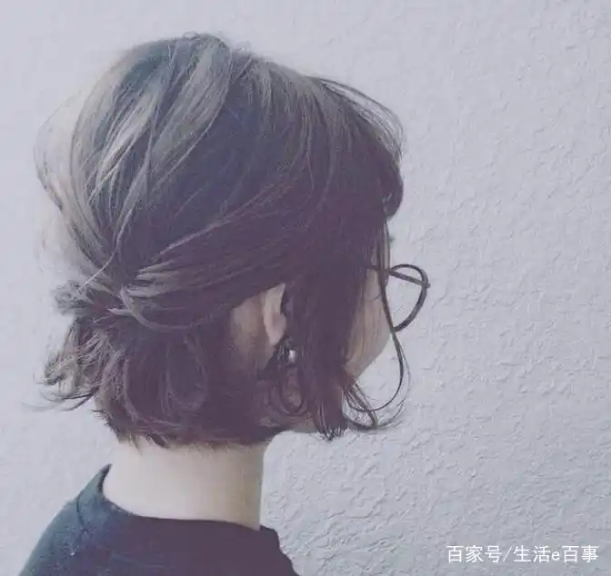 2019烫发就选"不过肩"烫,最适合方脸女生超显脸小!