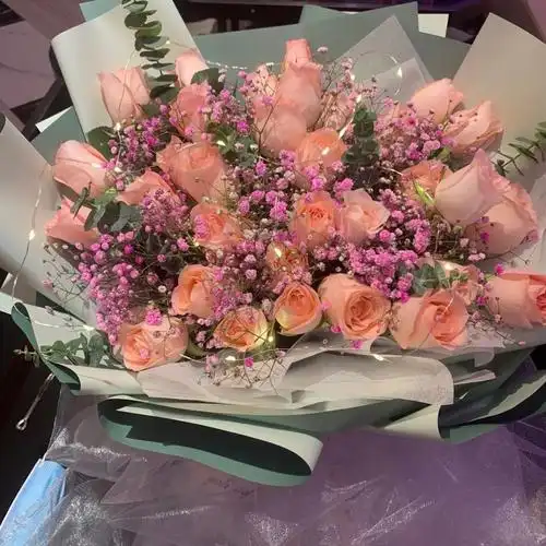 刚下手术就看到咨询小姐姐拿着一束花进来看我,真的感_圈子-新氧美容