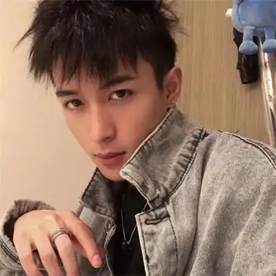 真人头像男生帅气文艺高清图片气质不凡的男生个性超酷图片大全