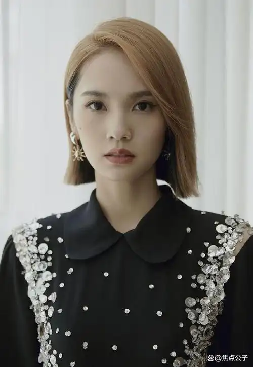 12月9日,台湾歌手杨丞琳在郑州演唱会上再次语出惊人!