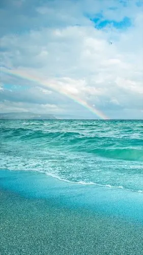 蓝天白云彩虹海滩h5背景
