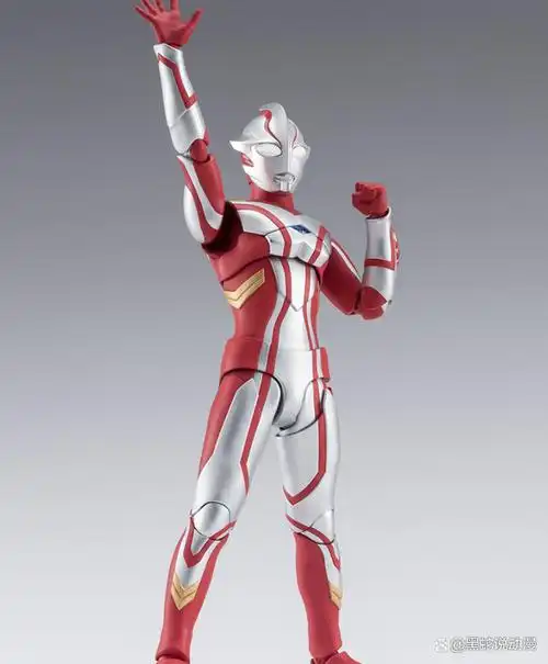 梦比优斯奥特曼shf手办官图实物赏析 官方暗示未来要出无限梦
