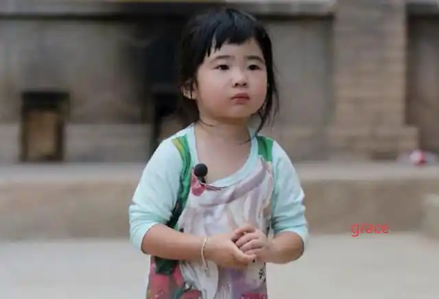 曹格女儿终于长大啦,10岁grace五官全长开,完美遗传妈妈好基因