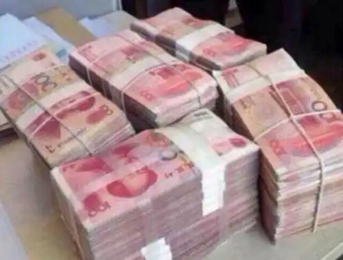 老家房子拆迁,婆婆把60万拆迁款全给了大姑姐,2年后我拍手称快