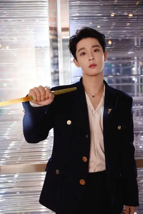 参加过明日之子2在创4没有出道的吴宇恒新剧合作黄晓明袁泉