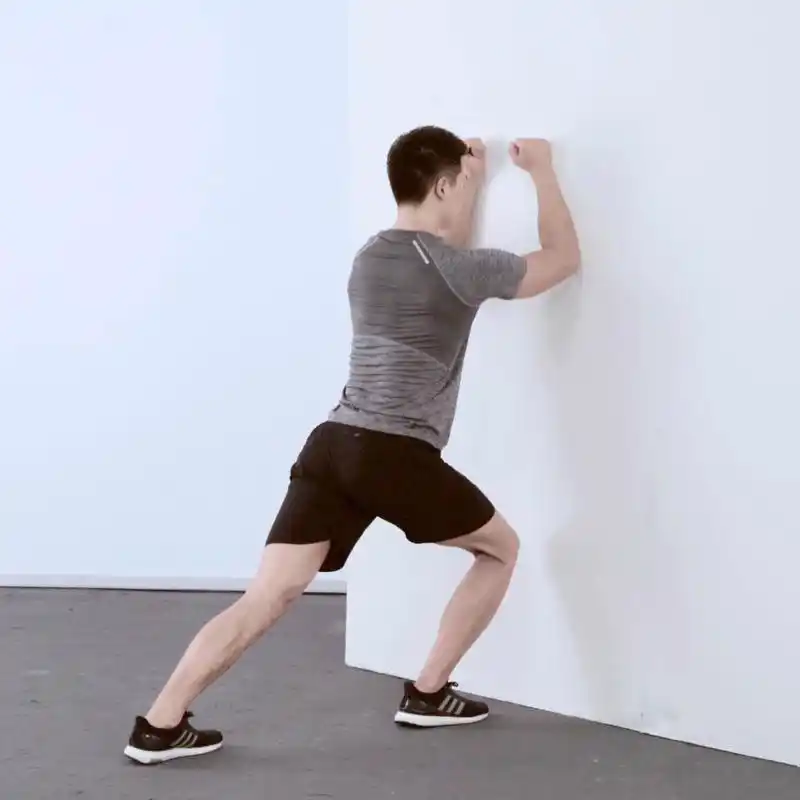 俯卧左侧小腿拉伸