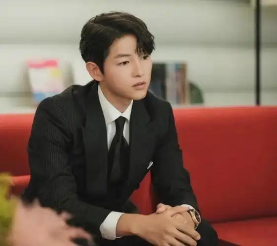 宋仲基出演韩剧眼泪女王没收片酬他坦言听到文森佐我就来了